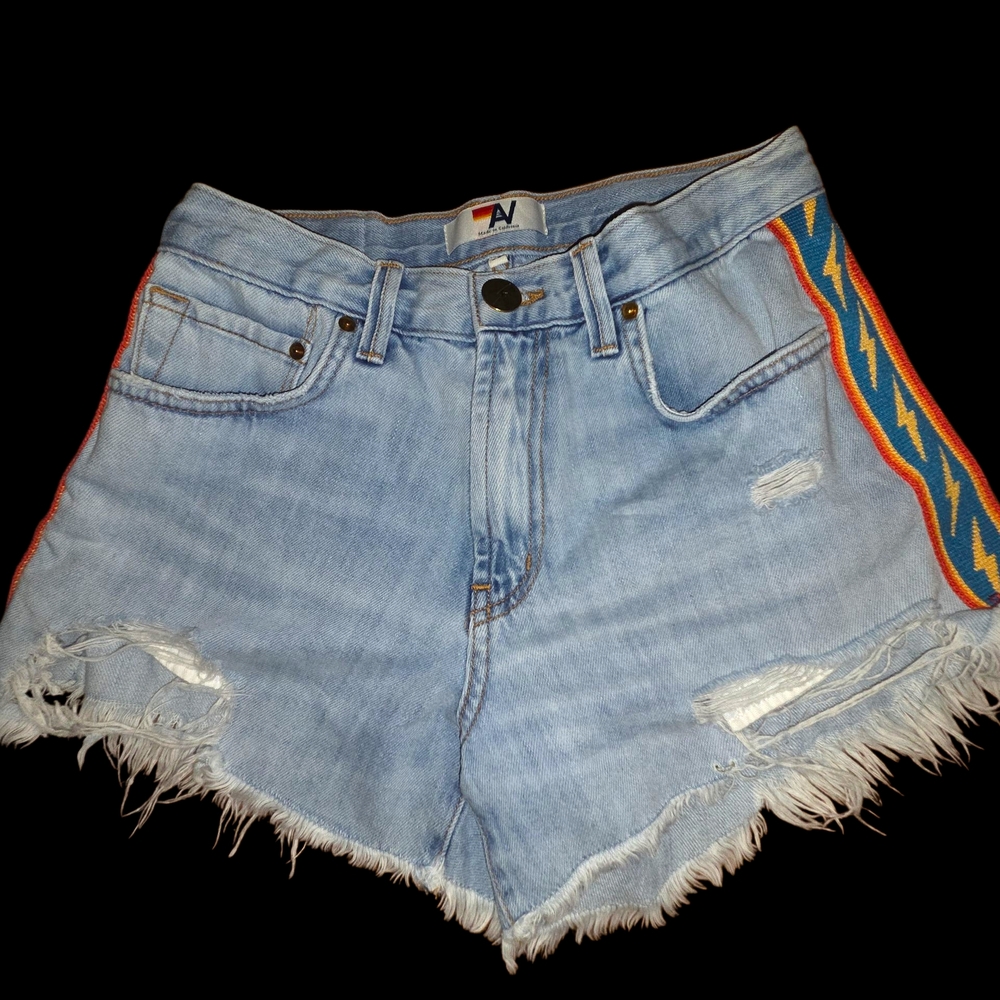 AVIATOR NATION BOLT STRIPE BOYFRIEND CUTOFF JEAN SHORTS SIZE 26